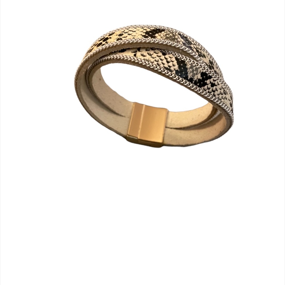 Two Strand Magnetic Bracelet in Animal Print